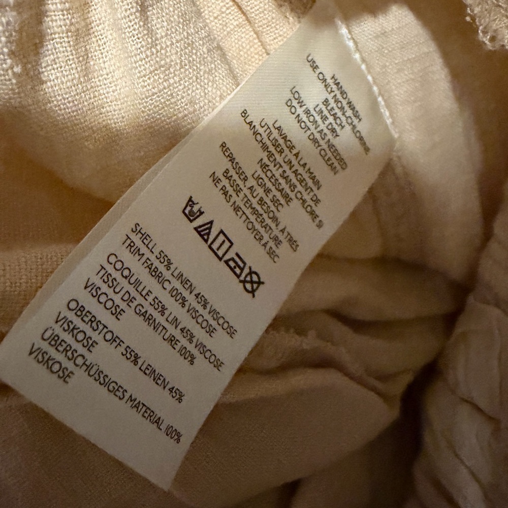Free People days end linen pull-on pants in sand dollar $78
Size Large - Picture 9 of 9